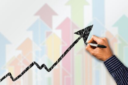 hdfc Bank reports 2.2% rise in net profit