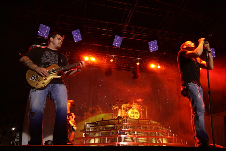 3 Doors Down singer Brad Arnold diagnosed with stage 4 cancer