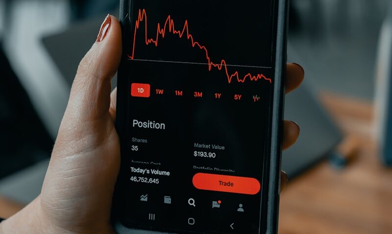 China stocks flat as HK shares dip