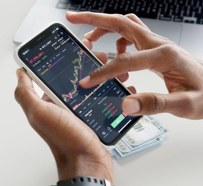 S&P 500 sees longest winning streak since 2004