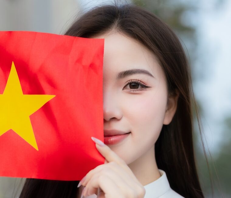 Chinese investors fuel Hong Kong stock surge