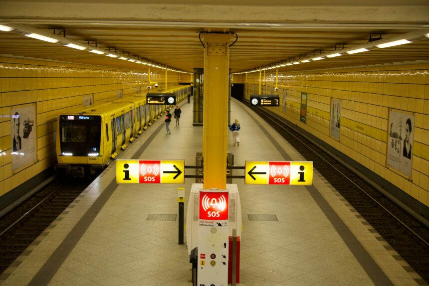 Modi to Launch Bangalore Metro Yellow Line and New Vande Bharat Train