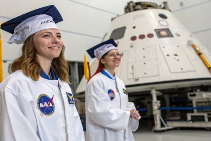 valedictorian salutatorian choose stem paths